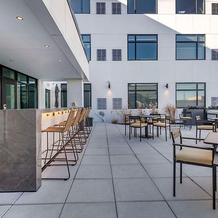 Cambria Hotel Portland Downtown Old Port المظهر الخارجي الصورة