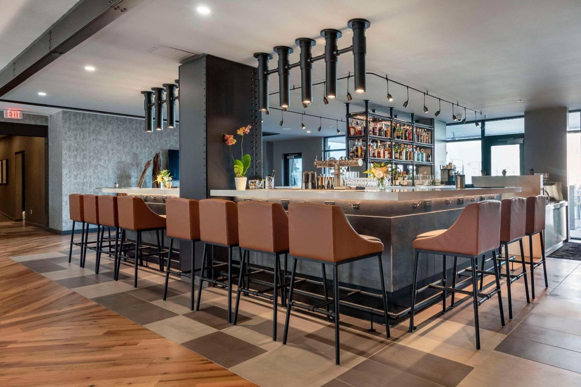 Cambria Hotel Portland Downtown Old Port المظهر الخارجي الصورة