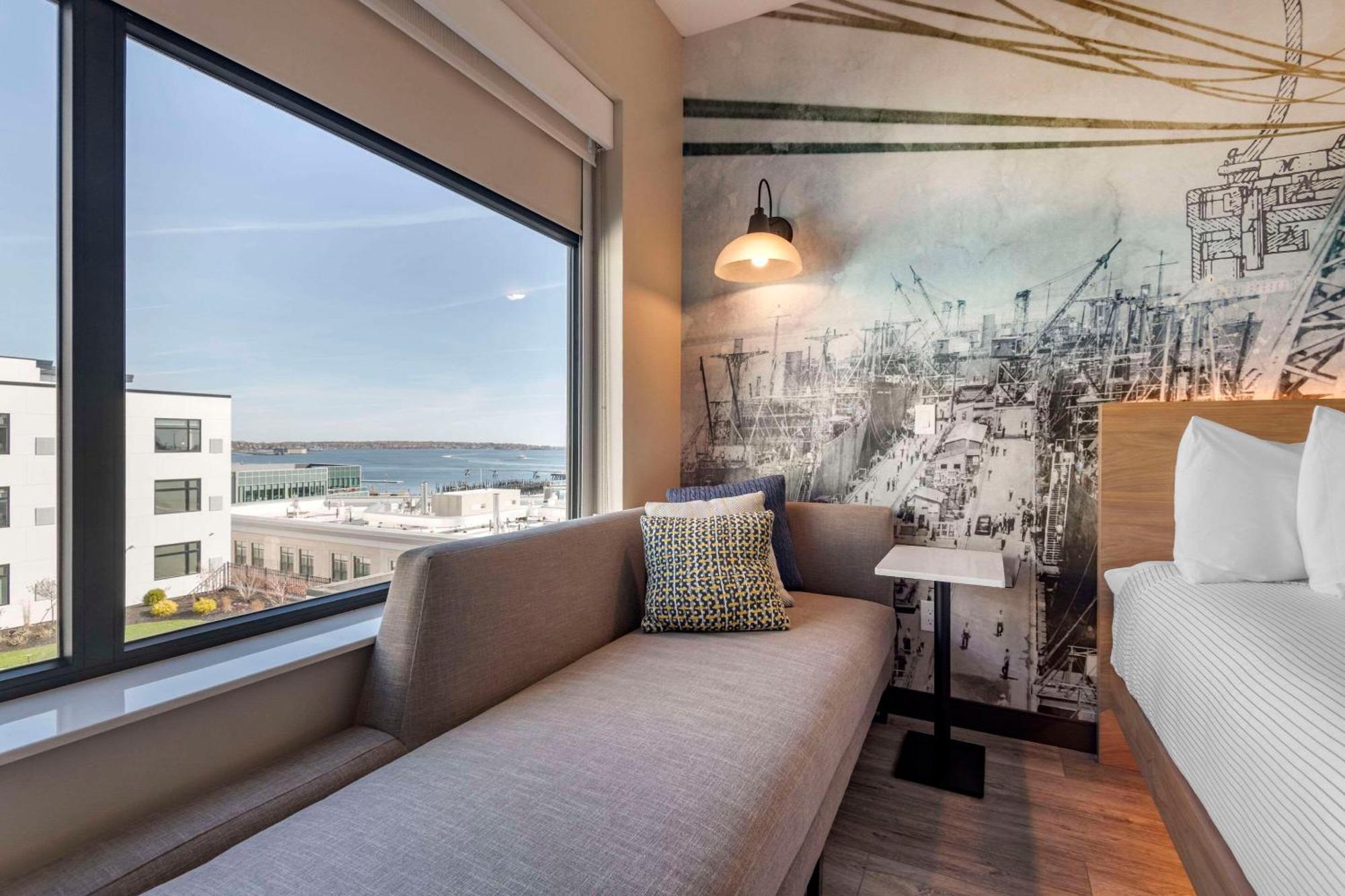 Cambria Hotel Portland Downtown Old Port المظهر الخارجي الصورة